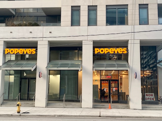 Popeyes Louisiana Kitchen | 194 Queens Quay E, Toronto, ON M5A 4K9, Canada | Phone: (416) 551-7271