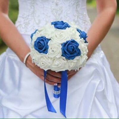 Bridal Bouquets by Helen | 34 Jolette Ave, Azilda, ON P0M 1B0, Canada | Phone: (705) 923-7407