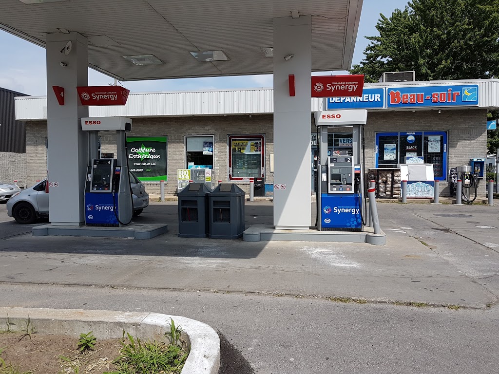 Esso | 301 Avenue Broadway, Montréal-Est, QC H1B 5A5, Canada | Phone: (514) 640-7205