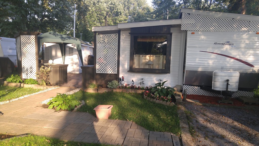 Camping St-Marc | 201 Rue des Terrasses, Saint-Marc-sur-Richelieu, QC J0L 2E0, Canada | Phone: (450) 584-2495