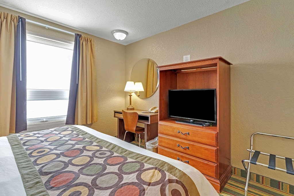 Quality Inn & Suites | 11 Windward Dr, Grimsby, ON L3M 4E9, Canada | Phone: (905) 309-8800