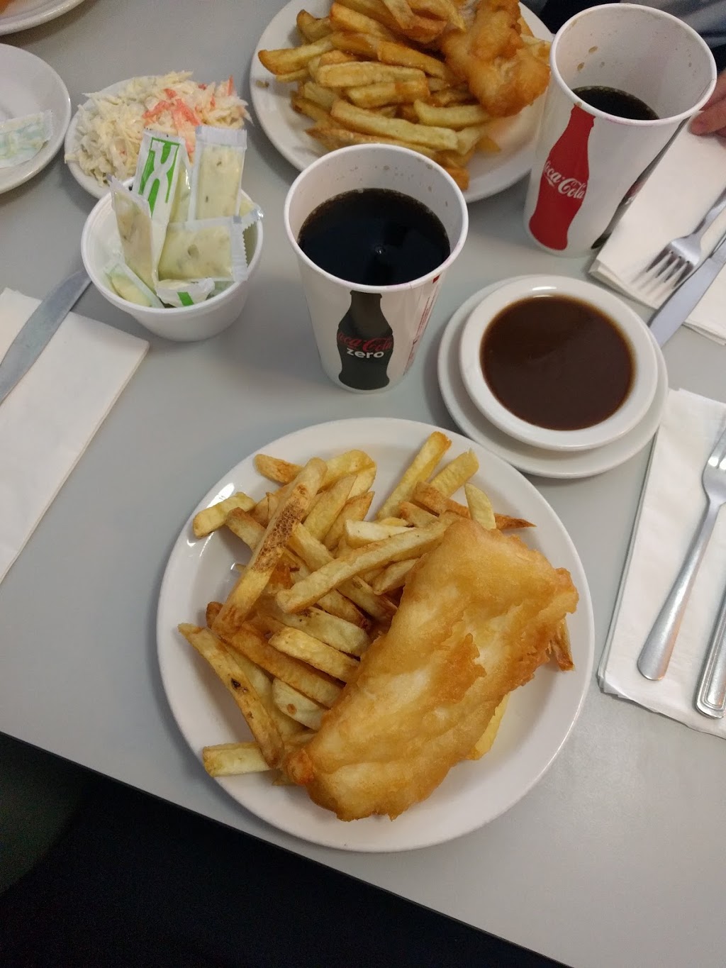 Duckworths Fish and Chips | 2282 Kingston Rd, Scarborough, ON M1N 1T9, Canada | Phone: (416) 266-0033