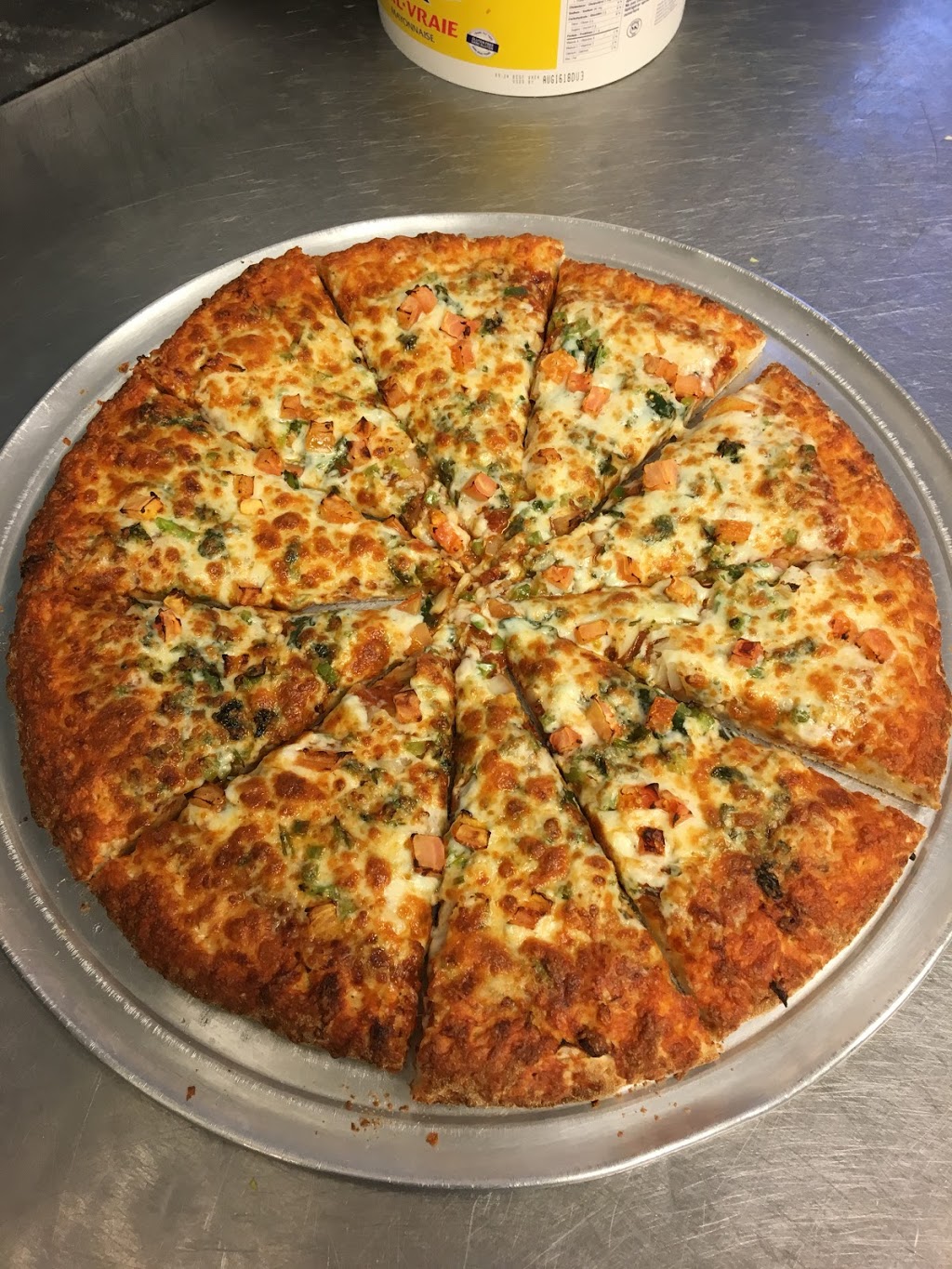 Pizza Box | 6002 29 Ave, Beaumont, AB T4X 0H5, Canada | Phone: (780) 737-5777