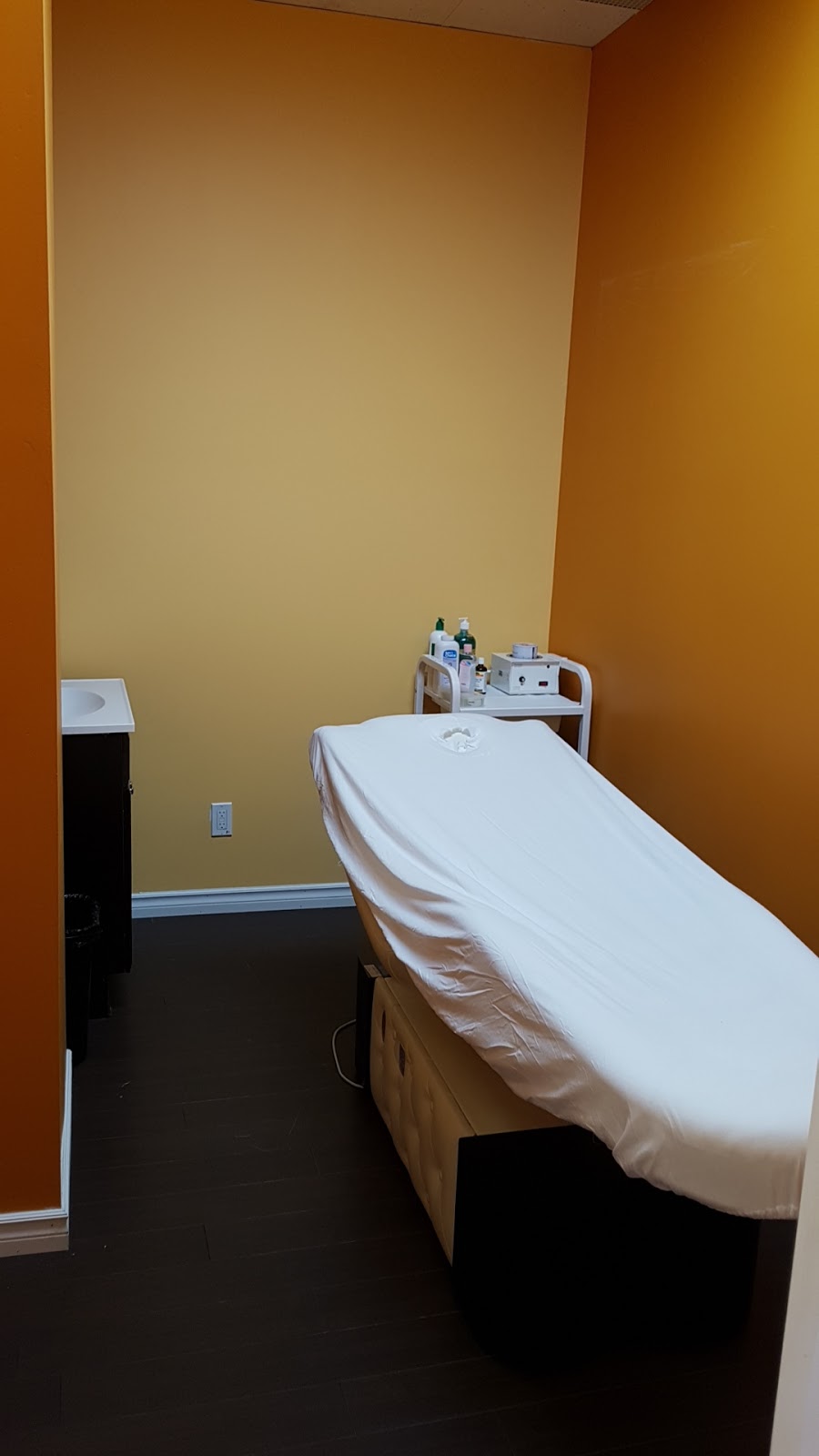 Maviva Spa And Massage Therapy | 512 Kingston Rd, Pickering, ON L1V 1A6, Canada | Phone: (905) 492-5080