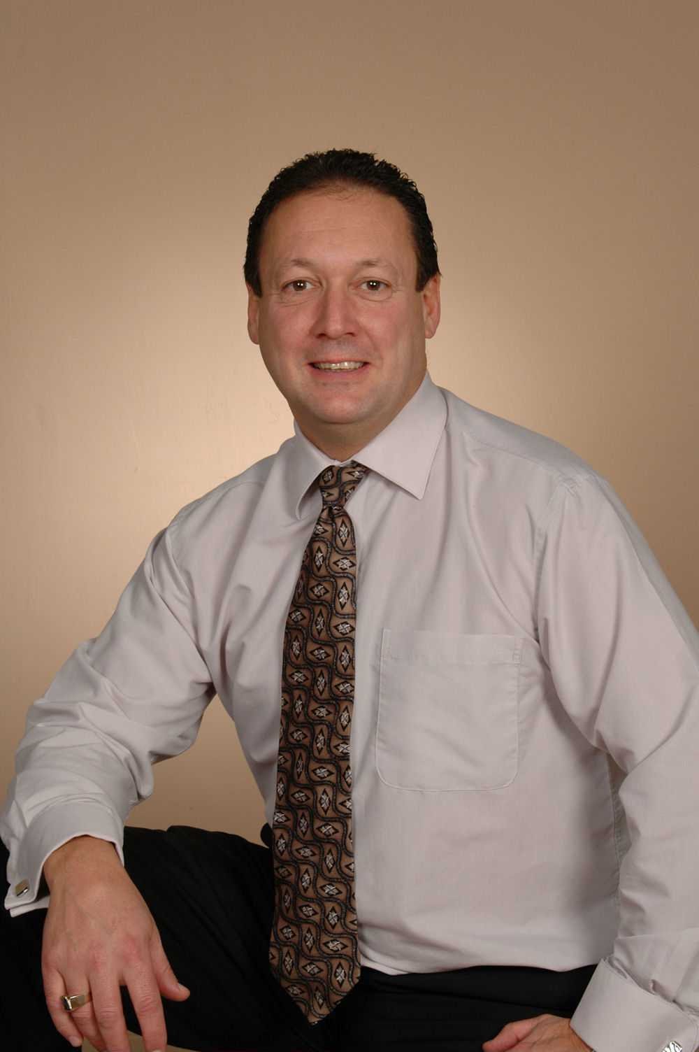 Dr. Serge Lanoue | 270 Brunel Rd unit B, Mississauga, ON L4Z 1T5, Canada | Phone: (905) 848-8900