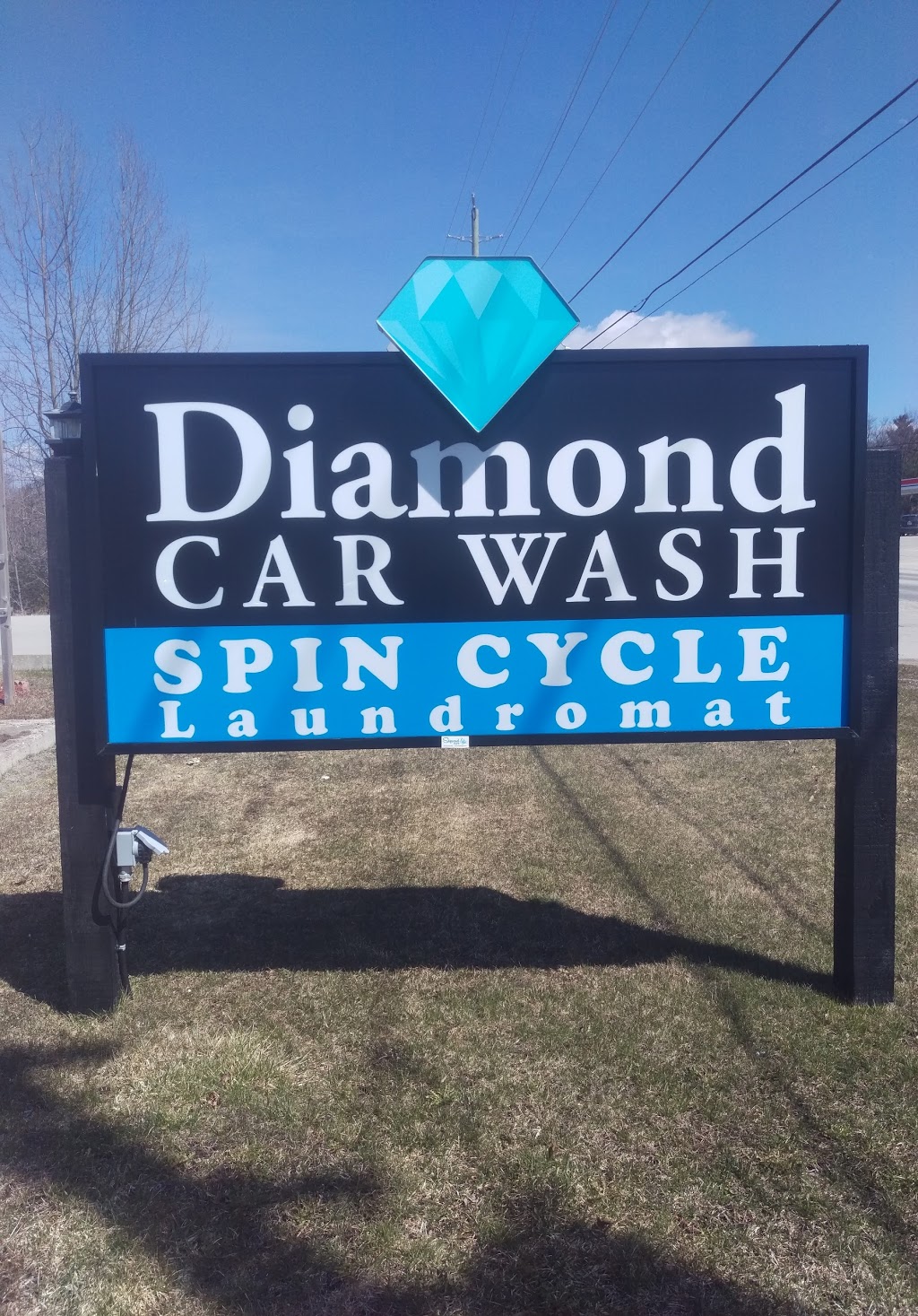 Diamond Car Wash | 580 River Rd W, Wasaga Beach, ON L9Z 2P1, Canada | Phone: (705) 429-8144