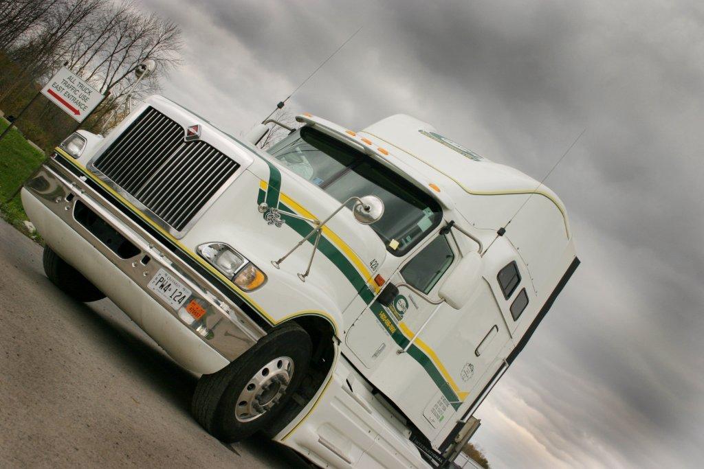 Claires Delivery & Transportation | Stonebridge Dr, Port Colborne, ON L3K 5V5, Canada | Phone: (800) 668-5990