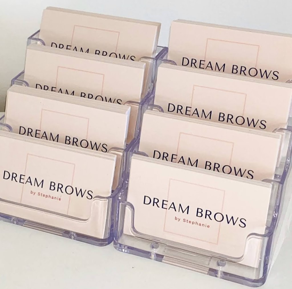 Dream Brows by Stephanie | 200 Willow Creek Cir, Nepean, ON K2G 7B1, Canada | Phone: (613) 863-3597