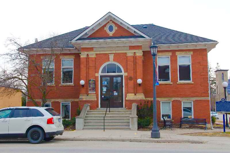 Elora Public Library | 144 Geddes St, Elora, ON N0B 1S0, Canada | Phone: (519) 846-0190