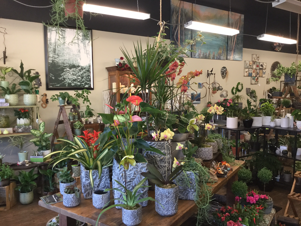 Willow Florists | 401 Dollarton Hwy N, North Vancouver, BC V7G 1M9, Canada | Phone: (604) 988-6290