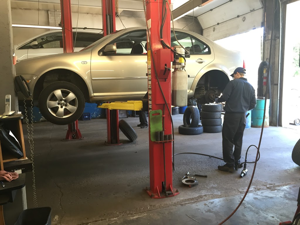 J B Auto Service Inc | 329 Old Brock Road, Dundas, ON L9H 5H7, Canada | Phone: (905) 628-3801