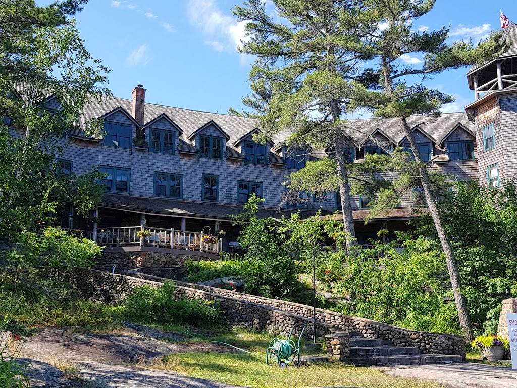 The Ojibway Club | Ojibway Island, Pointe au Baril, ON P0G 1K0, Canada | Phone: (705) 366-5085