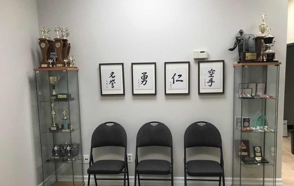 World Class Karate | 2485 Dunwin Dr #2, Mississauga, ON L5L 1T1, Canada | Phone: (416) 315-0187