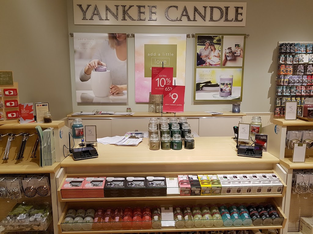 Yankee Candle Company | 221 Glendale Ave, St. Catharines, ON L2T 2K9, Canada | Phone: (905) 684-4440