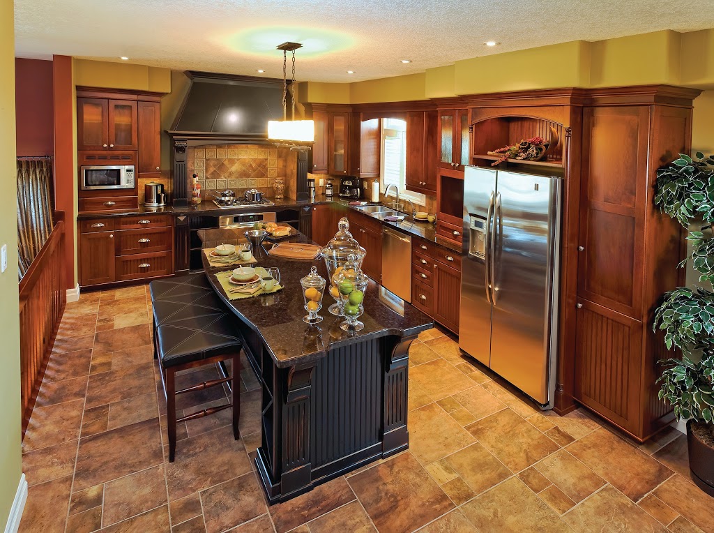 CW Kitchens Inc | 690 Bishop St N, Cambridge, ON N3H 4V6, Canada | Phone: (519) 650-0710