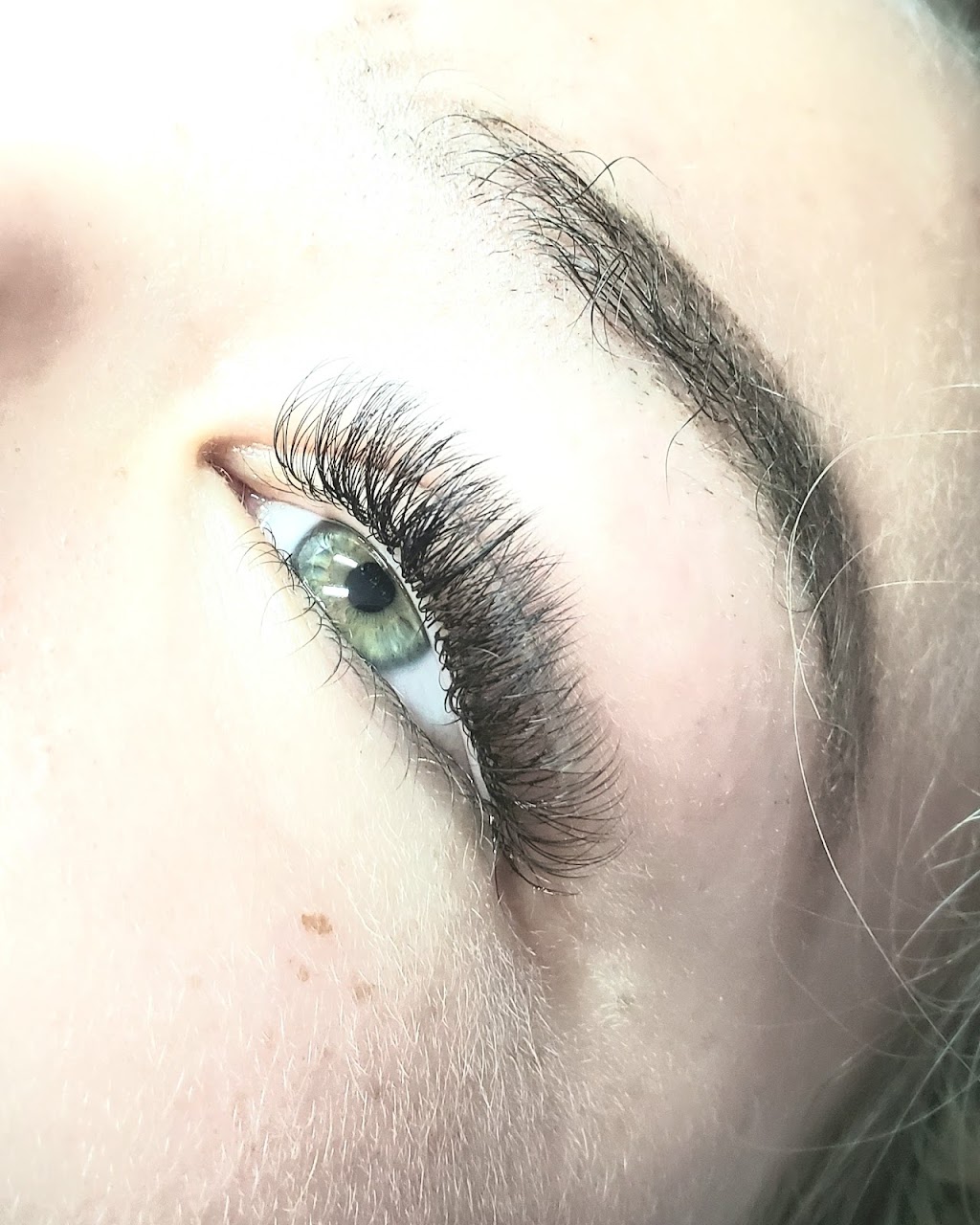 The Little Lash Boutique | 167 Westpark Way, Fort Saskatchewan, AB T8L 4L6, Canada | Phone: (780) 742-1935