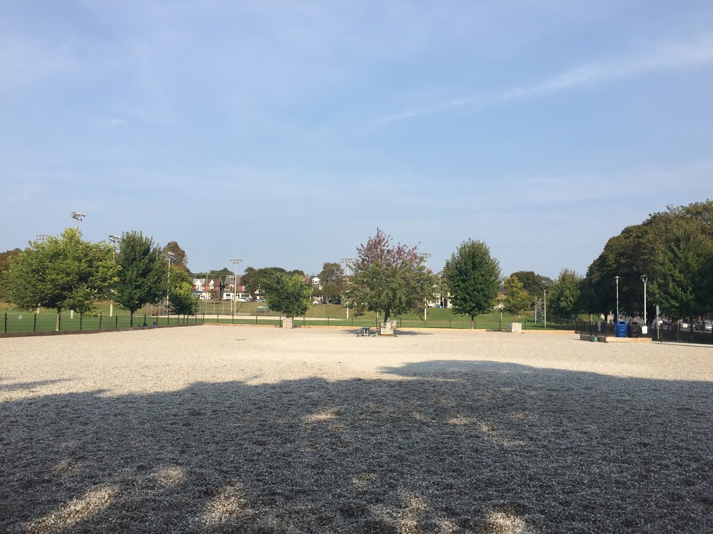 Greenwood Dog Park | Alton Ave, Toronto, ON M4L 2R1, Canada