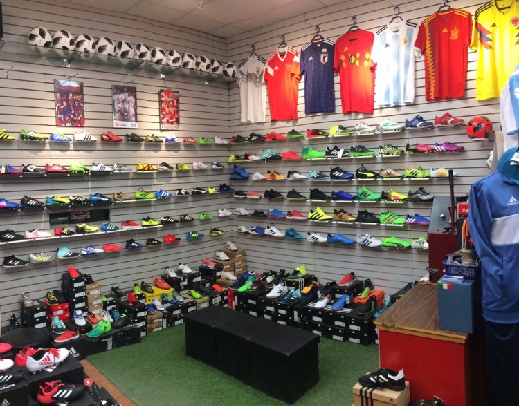 Ital Sport | 1339 St Clair Ave W, Toronto, ON M6E 1C3, Canada | Phone: (416) 654-8272