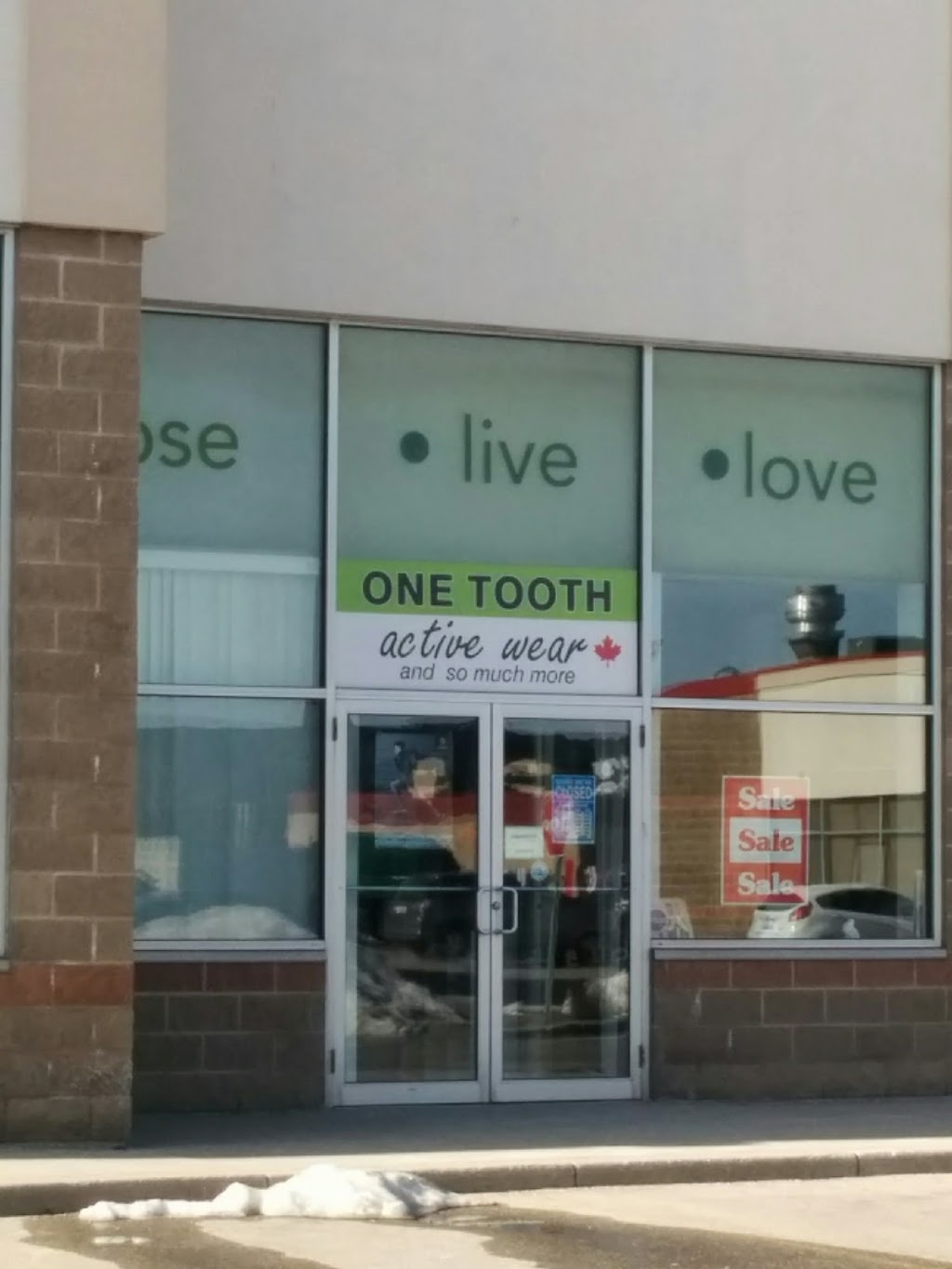 One Tooth Activewear | 580 D Hespeler Rd, Cambridge, ON N1R 6J8, Canada | Phone: (519) 624-8303