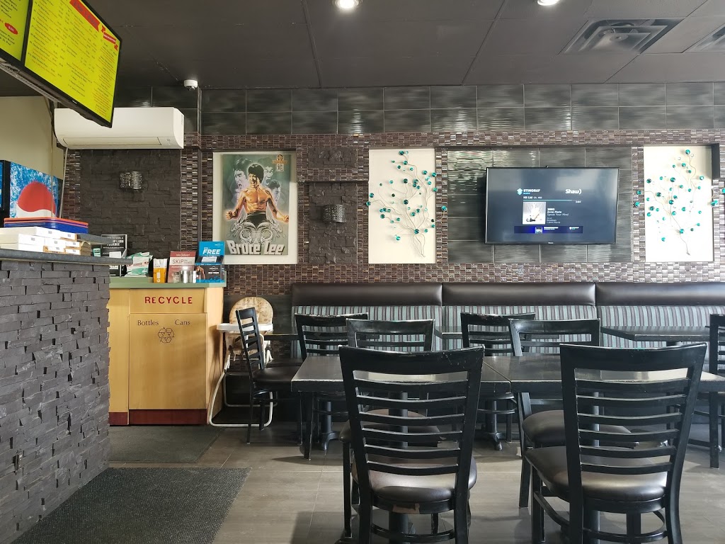 Eddies Donair & Pizza | 16767 91 St NW, Edmonton, AB T5Z 2X4, Canada | Phone: (780) 457-4555