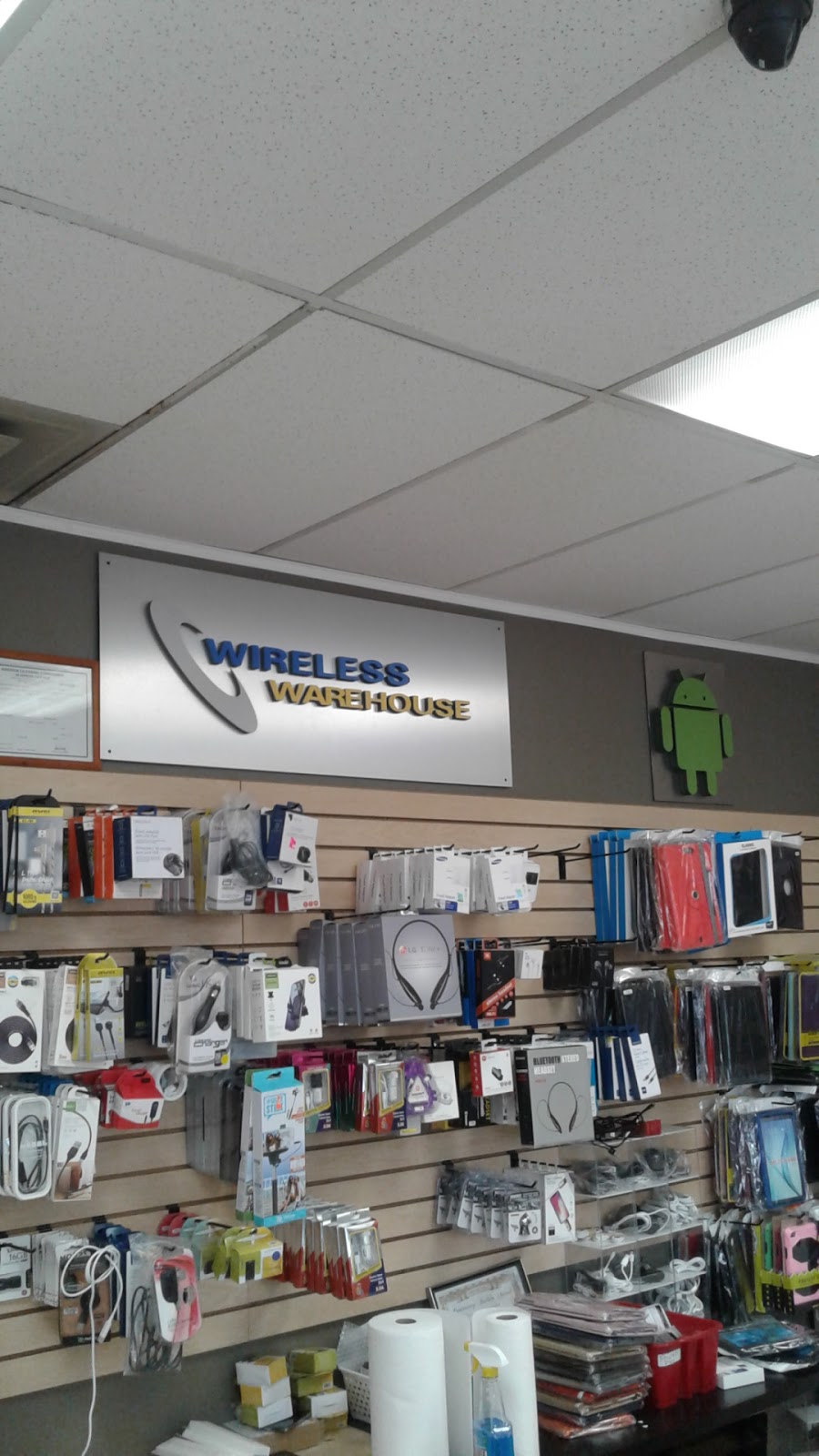 Wireless Warehouse | 2730 Howard Ave #2, Windsor, ON N8X 3X6, Canada | Phone: (519) 250-9700