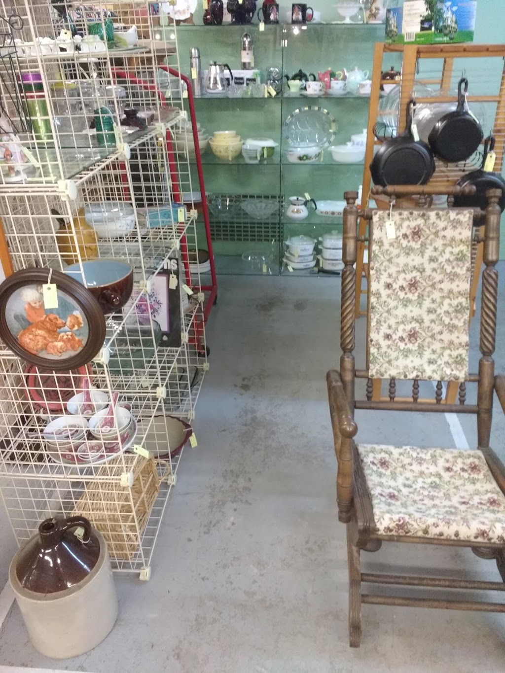 Sanford & Son Second Hand Store | 40 Main St E, Southgate, ON N0C, Canada