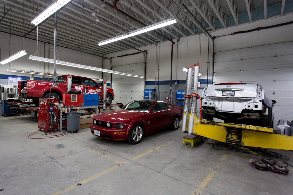 Dams Collision Repair | 19950 Fraser Hwy, Langley City, BC V3A 4E3, Canada | Phone: (604) 532-0251