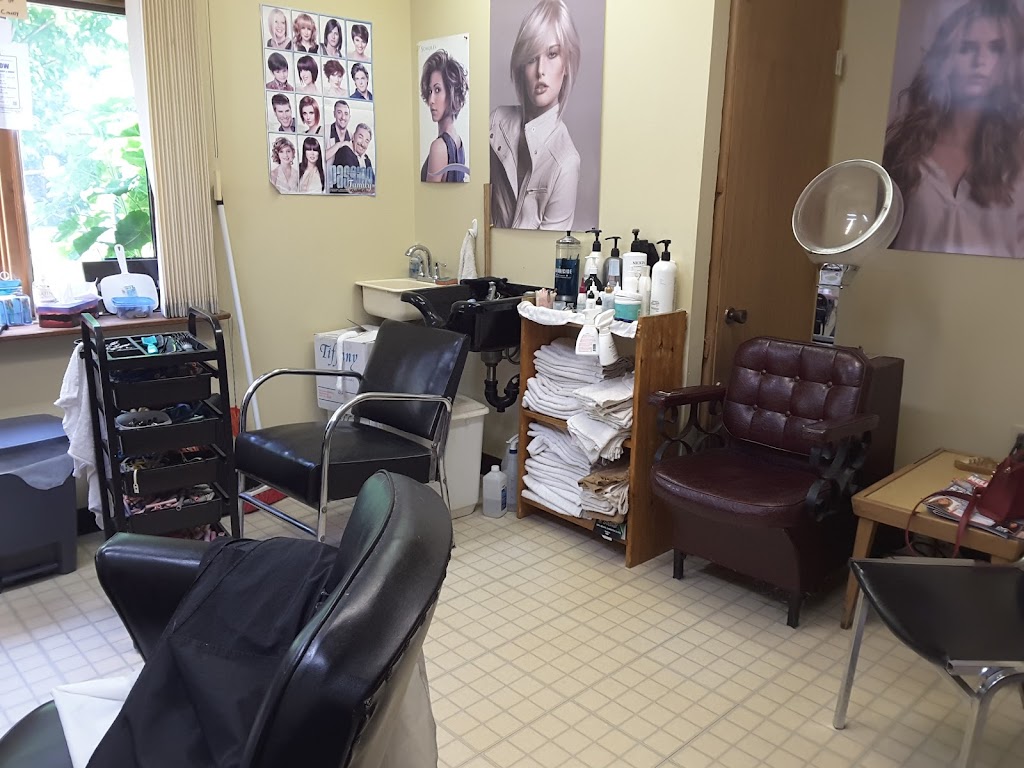 Miller Lake Hair Care | 96 Miller Lake Rd, Miller Lake, ON N0H 1Z0, Canada | Phone: (519) 795-7437