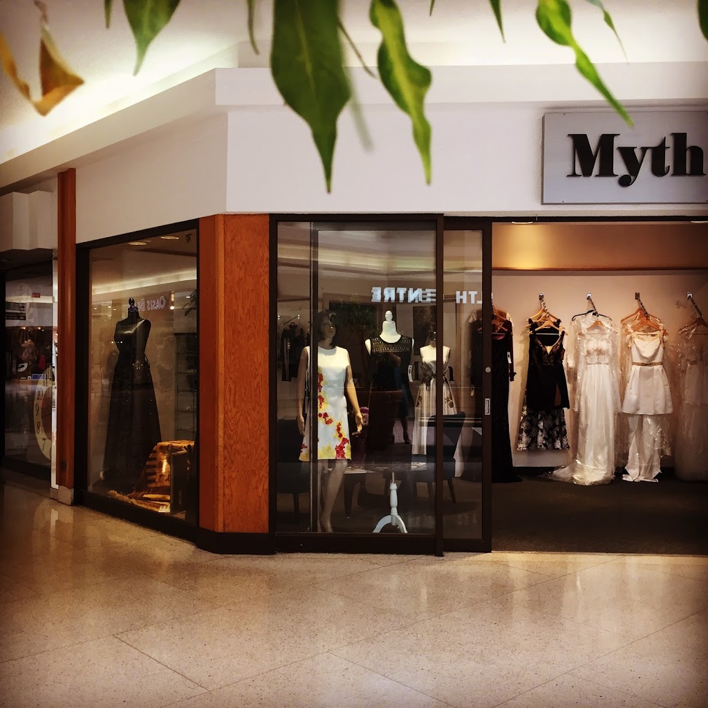 Myth Fashion | 417 Wellington St, St Thomas, ON N5R 6G2, Canada | Phone: (226) 777-9646