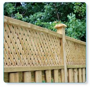 Durable Fence | 286 Lindsay Rd, Peterborough, ON K9J 6X3, Canada | Phone: (705) 977-2531