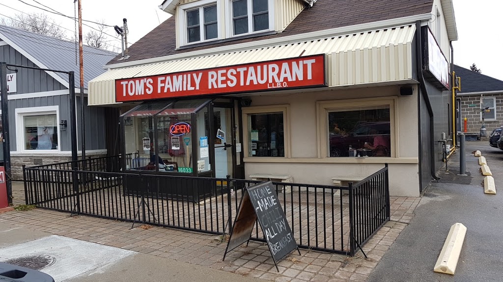 Toms Family Restaurant | 16033 Airport Rd, Caledon East, ON L7C 1E7, Canada | Phone: (905) 584-2006