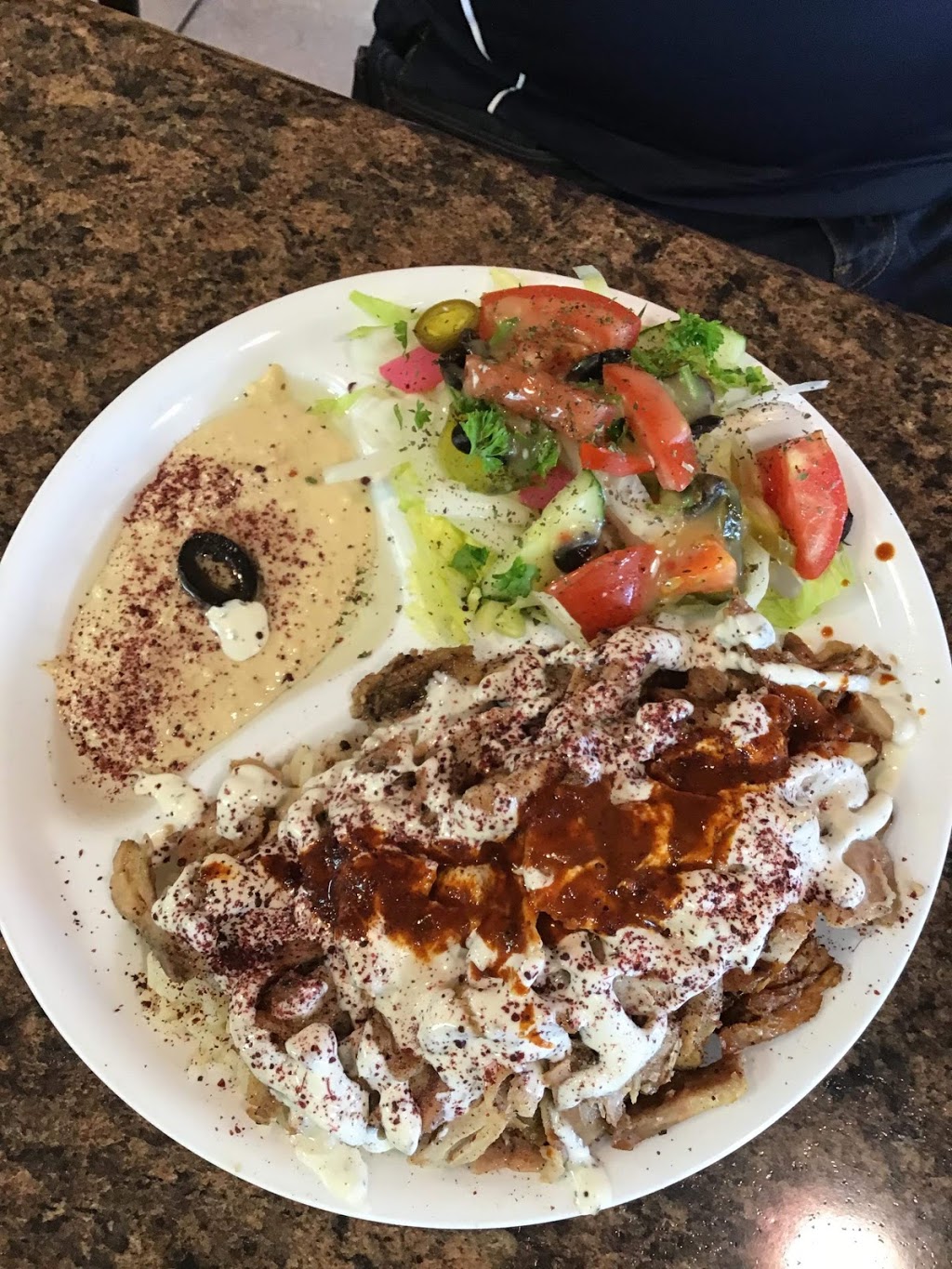 Oaza Shawarma Plus | 2645 Liruma Rd, Mississauga, ON L5K 1Y8, Canada | Phone: (905) 855-2222