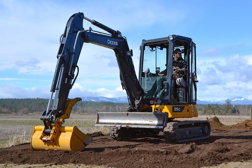 Chamberlin Excavation | 1990 Huband Rd, Courtenay, BC V9J 1Y4, Canada | Phone: (250) 898-9836