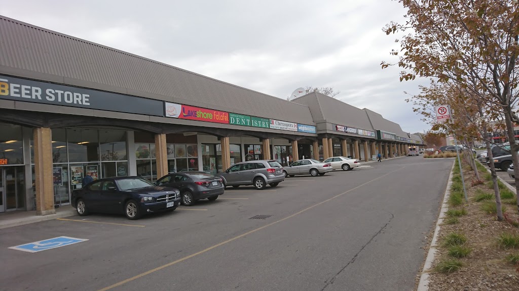 Applewood Village Plaza | 1077 N Service Rd, Mississauga, ON L4Y 1A6, Canada | Phone: (905) 528-8956 ext. 4146