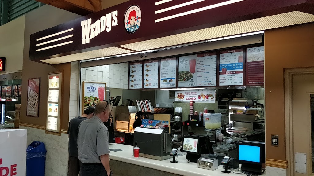 Wendys | 495 York Rd Rr #4, Niagara-on-the-Lake, ON L0S 1J0, Canada | Phone: (905) 641-1988