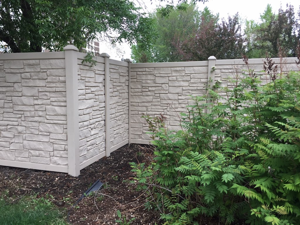 Phoenix Fence Corp | 12816 156 St NW, Edmonton, AB T5V 1E9, Canada | Phone: (780) 447-1919