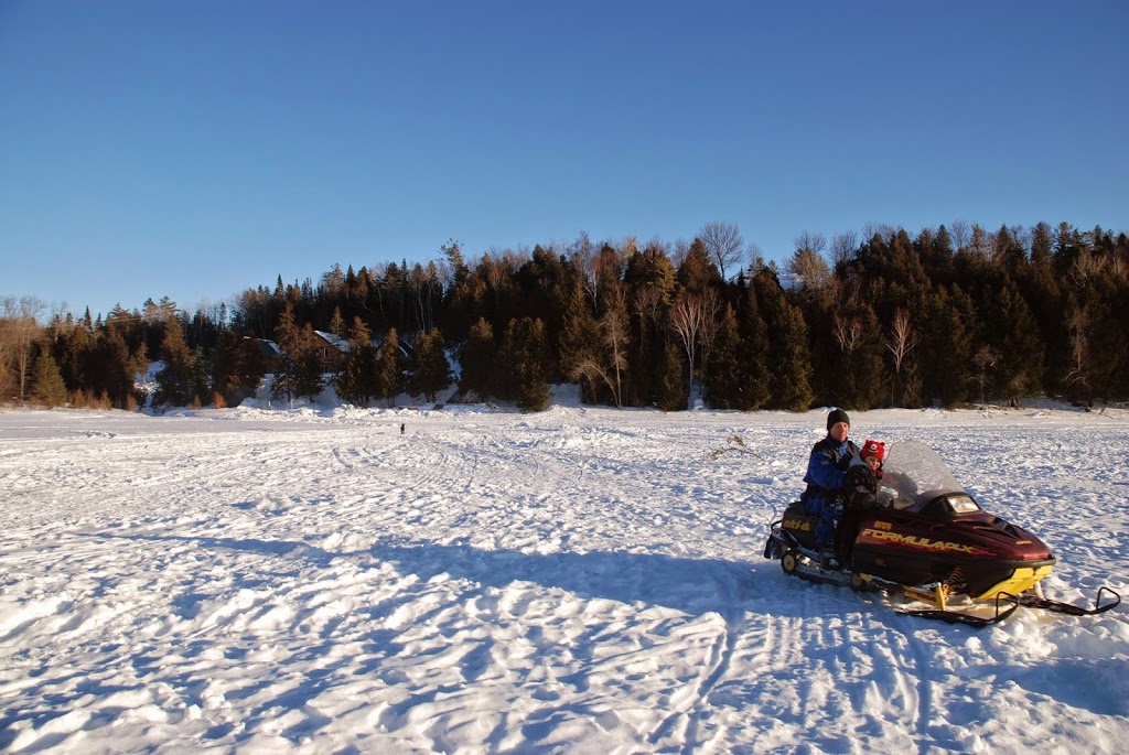 Bayside Resort, yr. round modern waterfront log cabins | Two OClock Road, Wikwemikong, ON P0P 2J0, Canada | Phone: (705) 859-1070