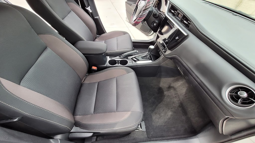 Simons Interior Detailing | 268 Oakenwald Crescent, Mitchell, MB R5G 1J3, Canada | Phone: (431) 278-2201