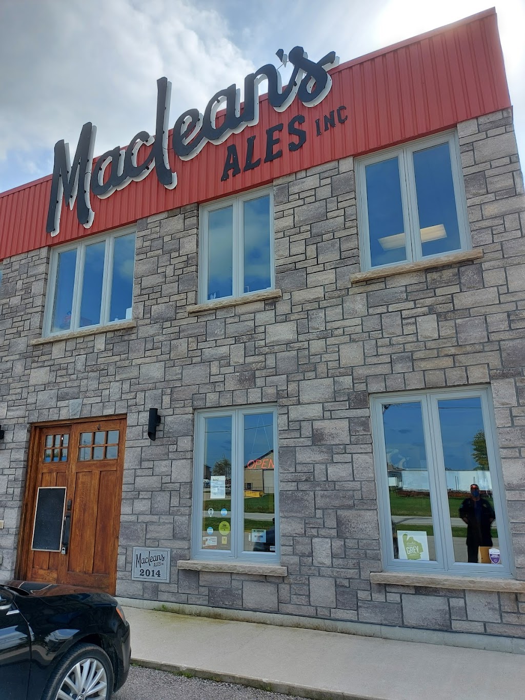 MacLean’s Ales Inc. | 52 14th Ave, Hanover, ON N4N 3V9, Canada | Phone: (519) 506-2537