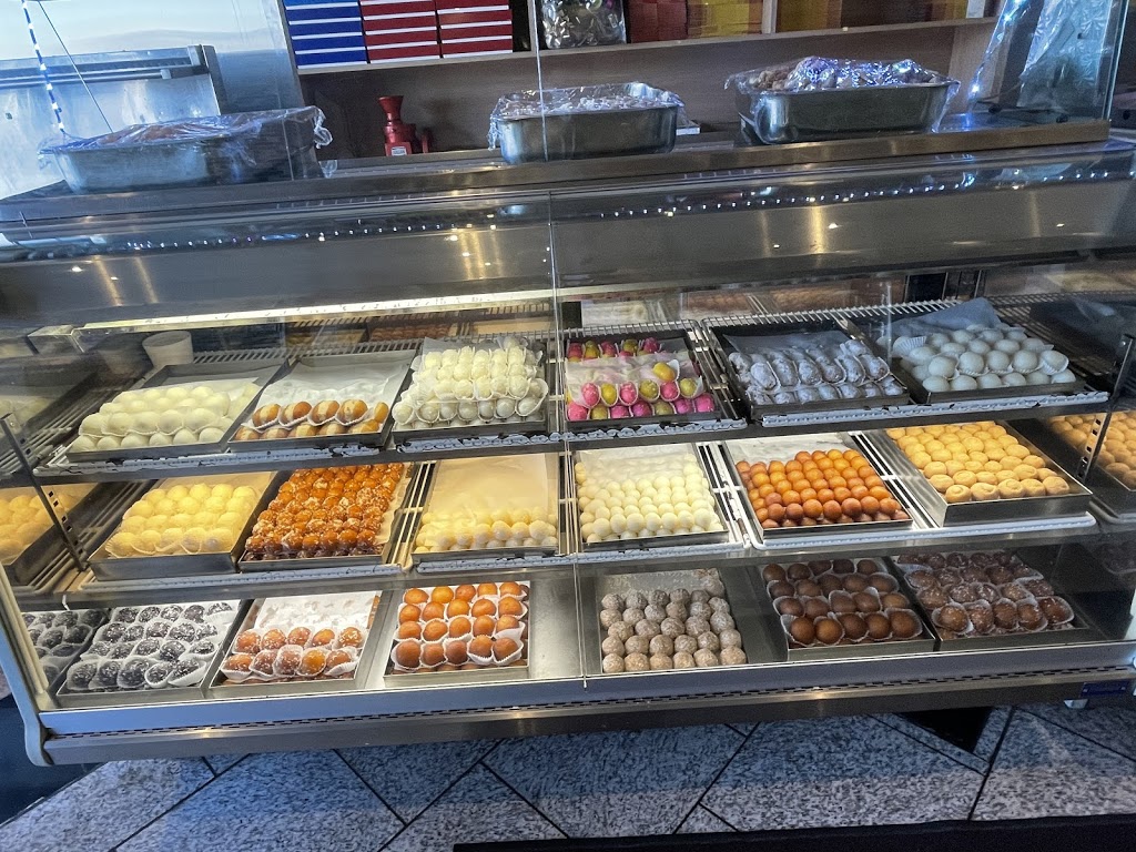 Bangla sweets | 80 Pertosa Dr, Brampton, ON L6X 5E9, Canada | Phone: (905) 452-1300