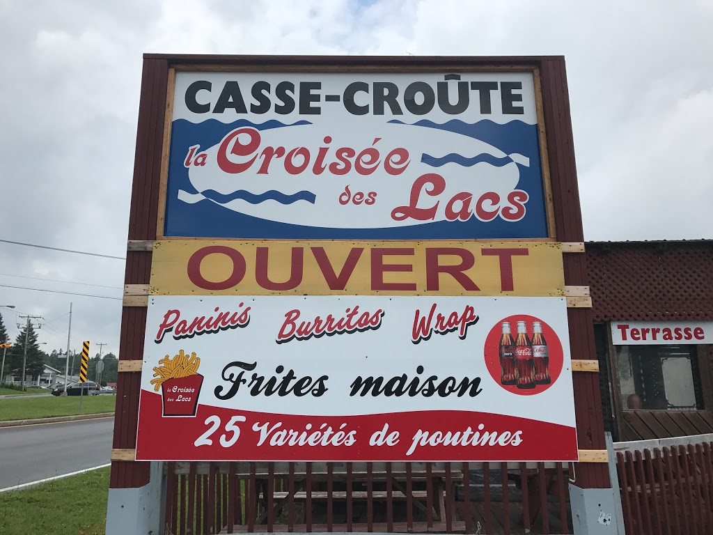 casse croûte la croisée des lacs | 20804 Boulevard Henri-Bourassa, Québec, QC G2N 1P5, Canada | Phone: (418) 316-5600