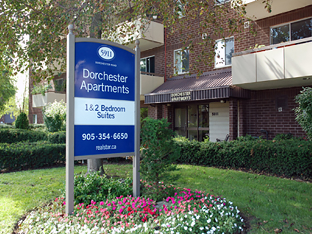 Dorchester Apartments | 5911 Dorchester Rd, Niagara Falls, ON L2G 7M7, Canada | Phone: (905) 354-6650