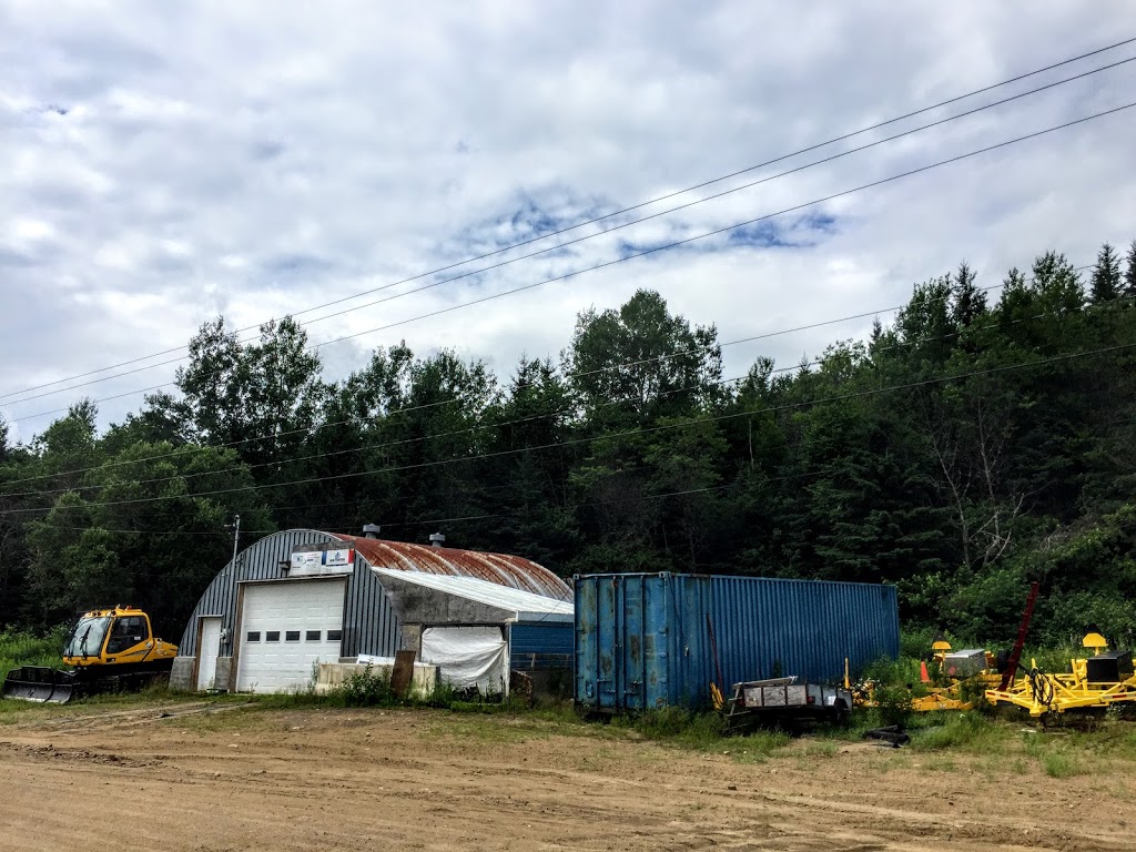 Cabane du Bell | Avenue Ste Brigitte, Château-Richer, QC G0A 3K0, Canada | Phone: (418) 825-4540