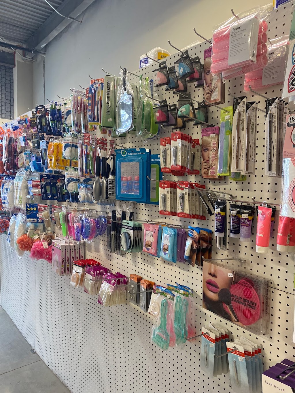 One Stop Dollar Shop | 8 Ave SW #3727, Edmonton, AB T6X 2E9, Canada | Phone: (780) 235-4938