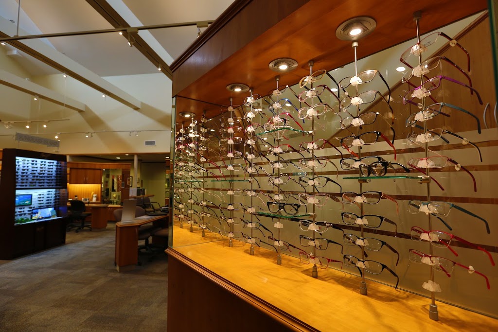 Focal Point Comprehensive Vision Care | 32 Stephen St, Morden, MB R6M 2G3, Canada | Phone: (204) 822-5478