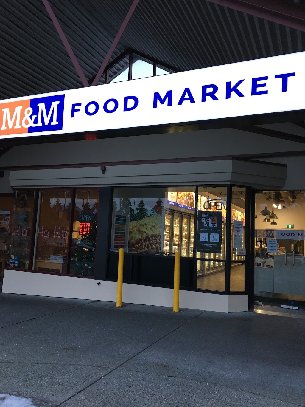 M&M Food Market | 6556 Hastings St Unit 139, Burnaby, BC V5B 1S2, Canada | Phone: (604) 205-9407