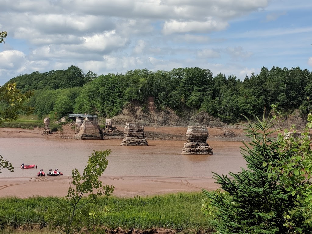 Fundy Tidal Bore Adventures | 45, NS-236, Green Oaks, NS B6L 1R7, Canada | Phone: (902) 986-1412