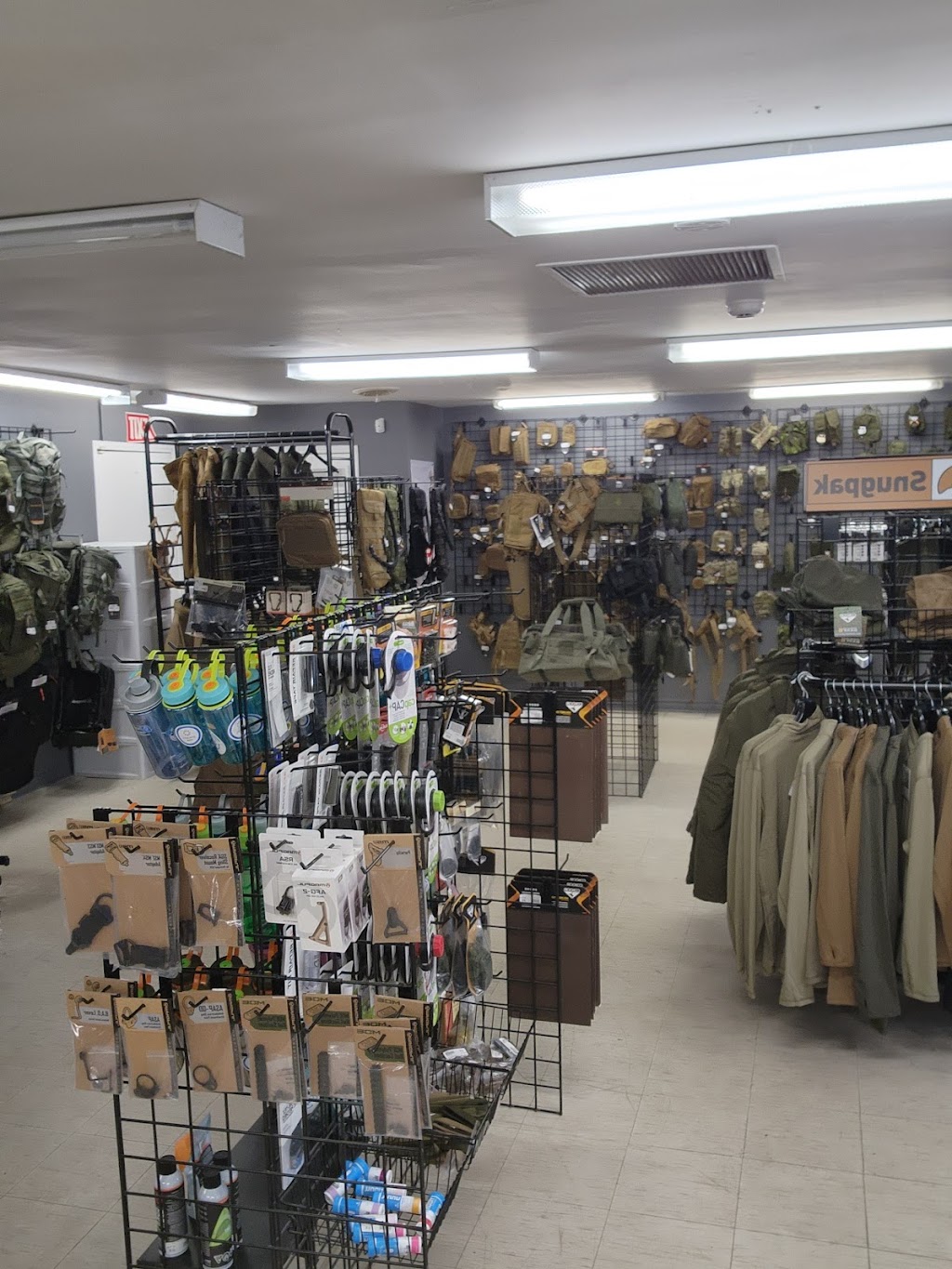 Full Spectrum Gear Inc | 1158 Victoria St, Petawawa, ON K8H 2E7, Canada | Phone: (613) 687-4757