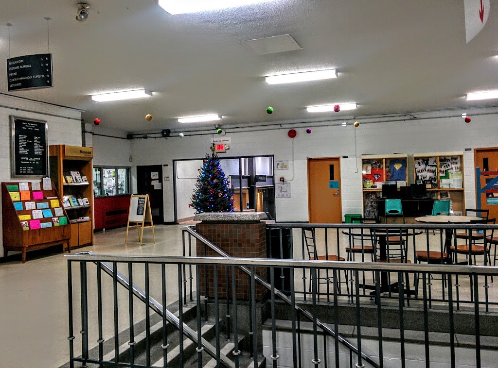 Centre Père-Marquette | 1600 Rue de Drucourt, Montréal, QC H2G 1N6, Canada | Phone: (514) 872-8705