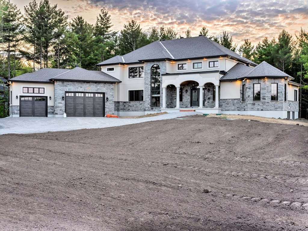 OakWood Custom Homes | 865 Taylor Creek Dr, Ottawa, ON K4A 0Z9, Canada | Phone: (613) 236-8001